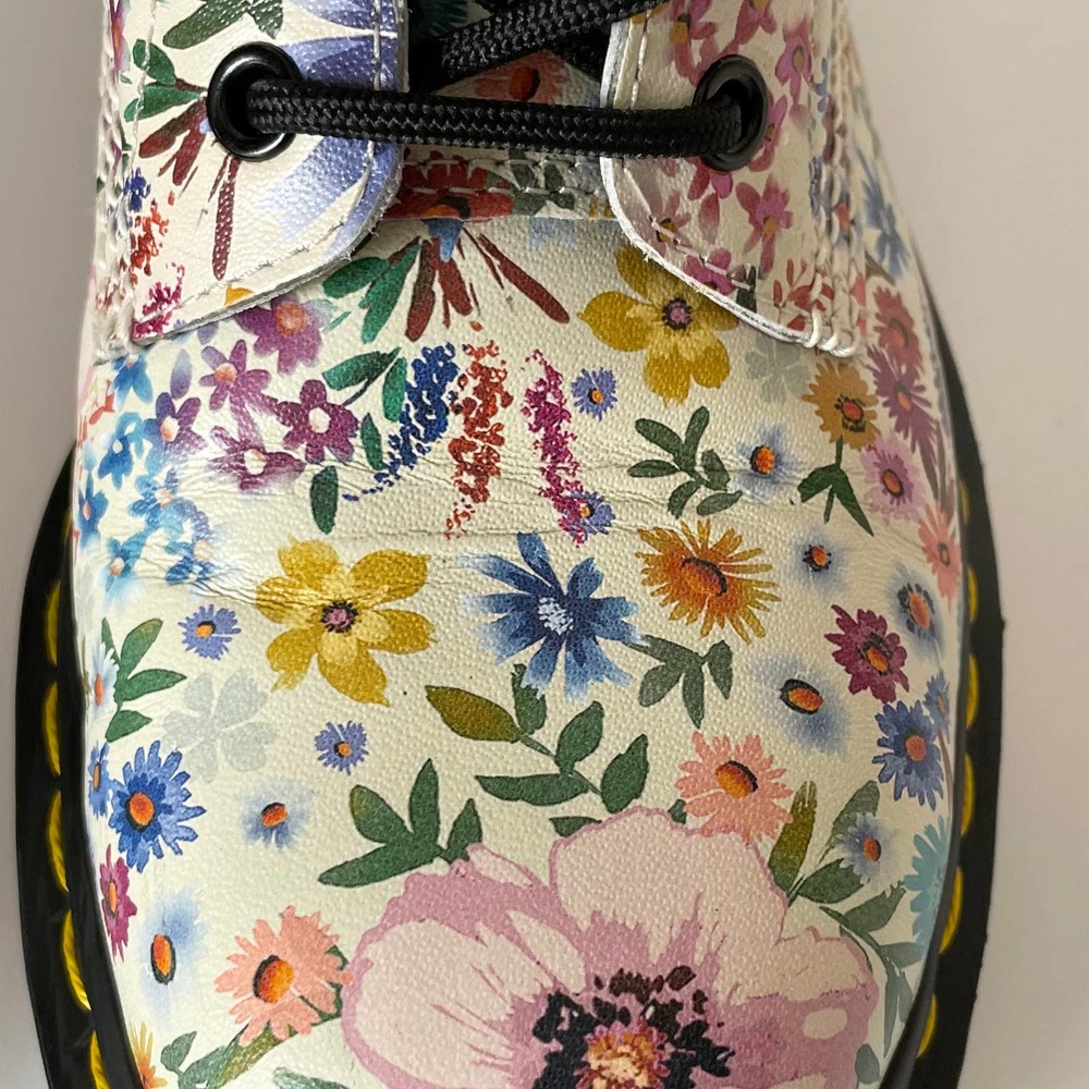 Dr. Martens White Floral 1460 Pascal WL Wanderlust Lace Up Boots US Women 9 - Picture 5 of 12